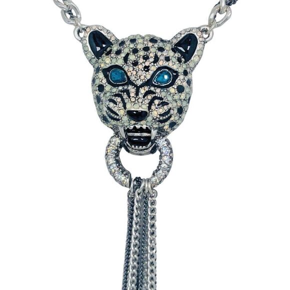 Betsey Johnson Crystal Snow Leopard Door Knocker Necklace 19" WHITEOUT - Picture 5 of 10